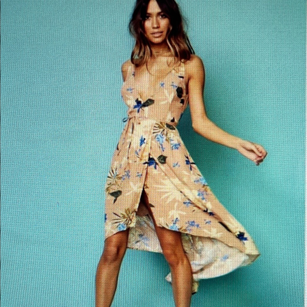 New! ASTR The Label Penelope Wrap Dress Size Small NWT